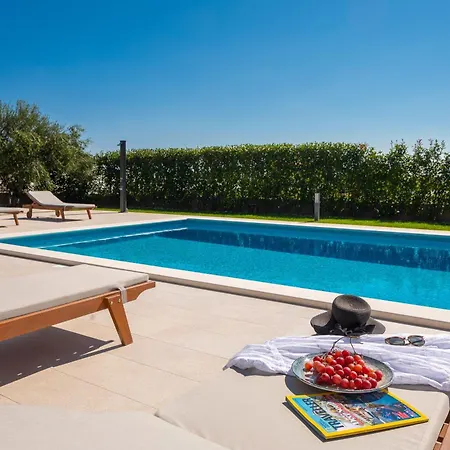 Casa de Férias Cvita Rudine (Kastela)